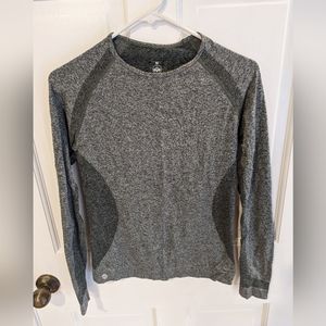 Senita long sleeve workout shirt